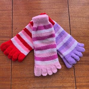 3 pack fuzzy toe socks
